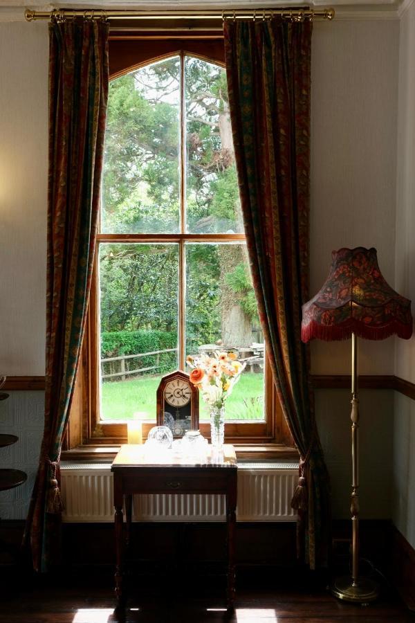 The Buckley Arms Hotel Dinas Mawddwy Bagian luar foto