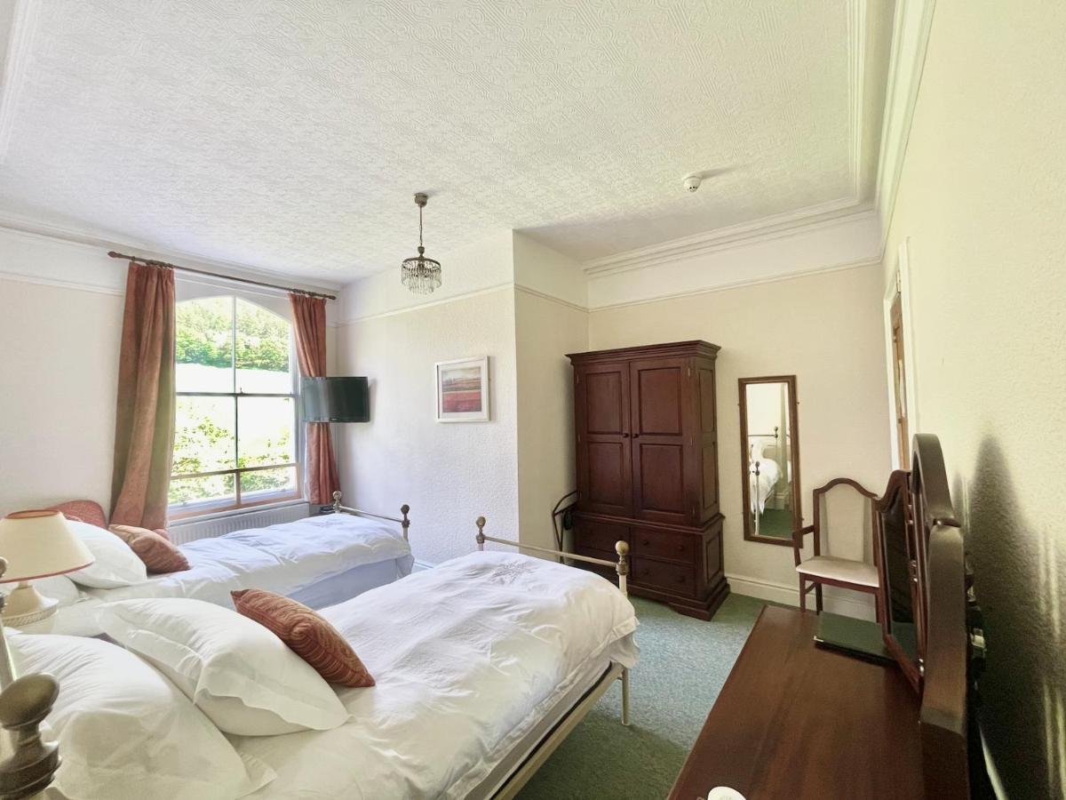 The Buckley Arms Hotel Dinas Mawddwy Bagian luar foto
