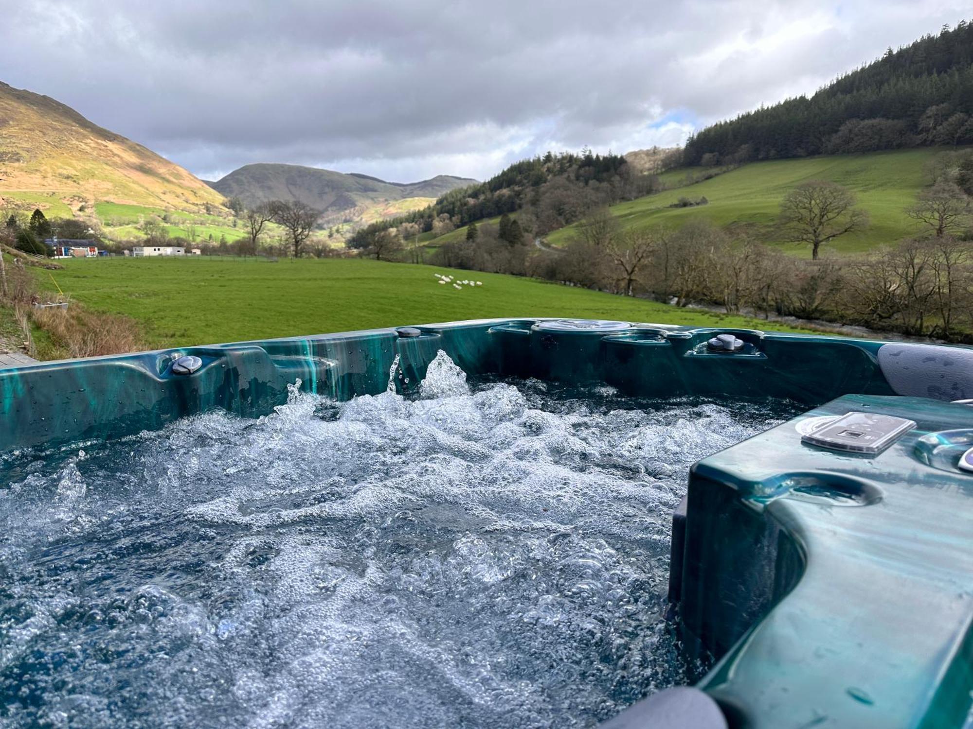 The Buckley Arms Hotel Dinas Mawddwy Bagian luar foto
